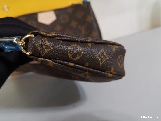Aaa replica ru - POCHETTE DIGITAL ACCESSOIRES PRELAUNCH LOUIS VUITTON MULTI EXCLUSIVE 0824